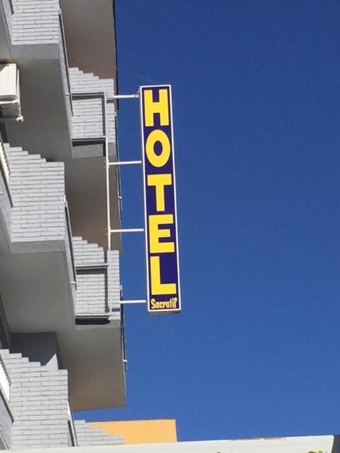 Hotel Sacratif ตอร์เรนูเอวา ภายนอก รูปภาพ