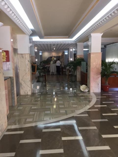 Hotel Sacratif ตอร์เรนูเอวา ภายนอก รูปภาพ