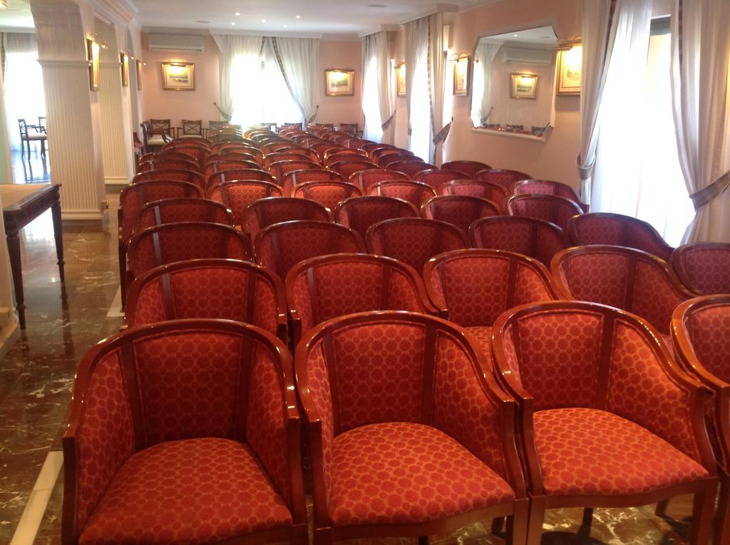 Hotel Sacratif ตอร์เรนูเอวา ภายนอก รูปภาพ