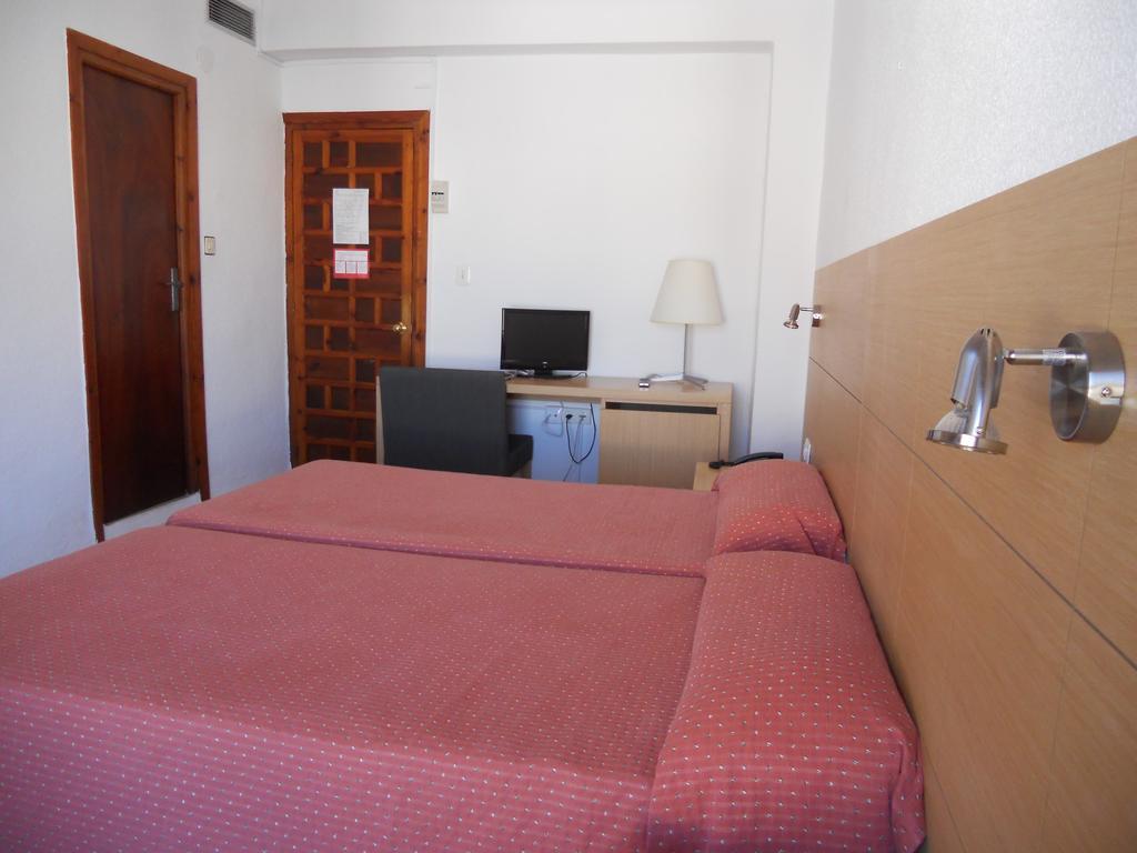 Hotel Sacratif ตอร์เรนูเอวา ห้อง รูปภาพ
